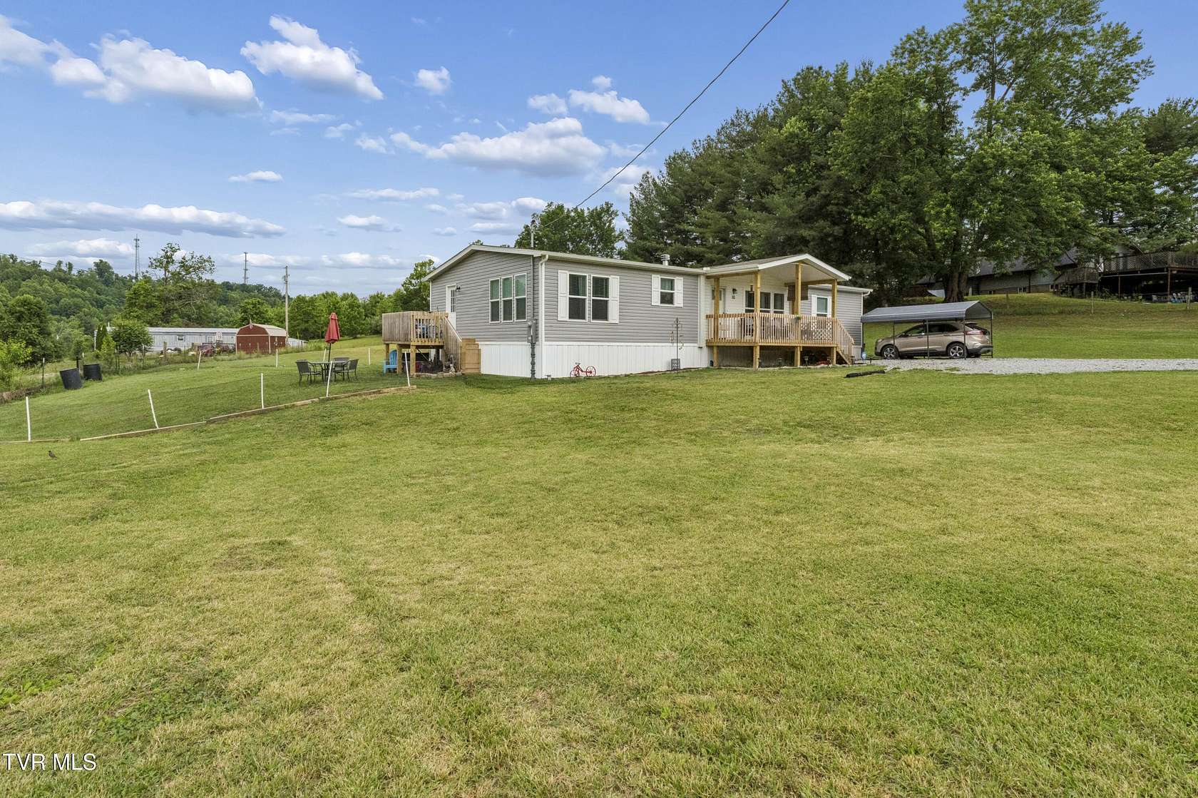 1.58 Acres of Land with Home for Sale in Jonesborough, Tennessee