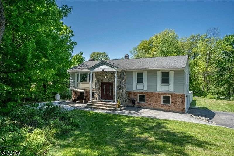 1.56 Acres of Land with Home for Sale in Vernon Township, New Jersey