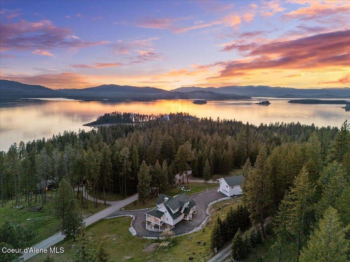 2.14 Acres of Land with Home for Sale in Hope, Idaho