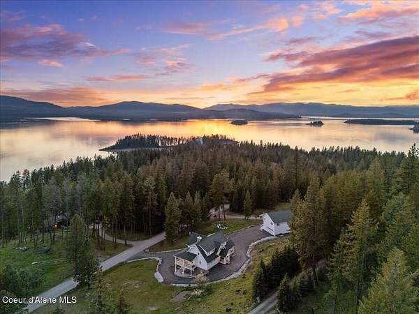 2.14 Acres of Land with Home for Sale in Hope, Idaho