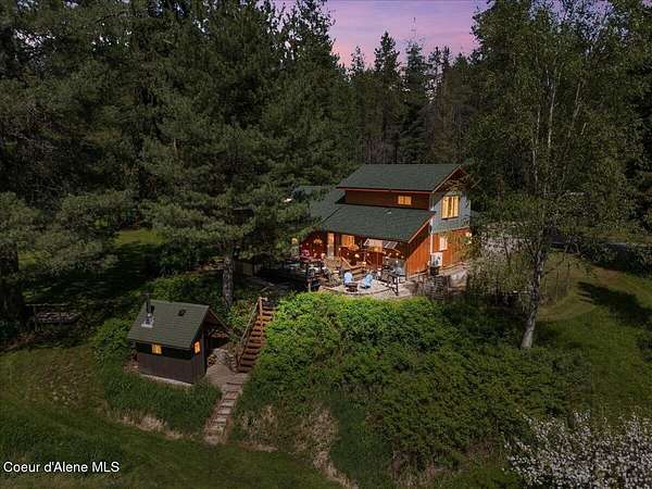 10 Acres of Land with Home for Sale in Sandpoint, Idaho