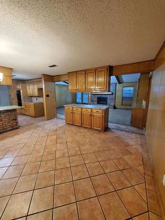 1.5 Acres of Land with Home for Sale in Longview, Texas