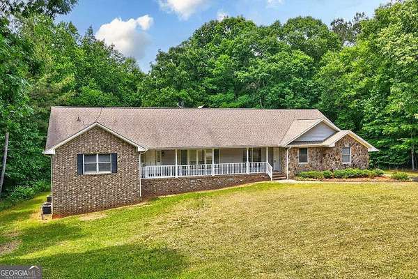 9.6 Acres of Land with Home for Sale in Arnoldsville, Georgia