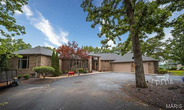 15.4 Acres of Land with Home for Sale in Waynesville, Missouri