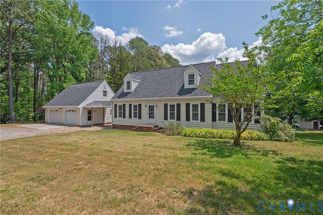 2.16 Acres of Land with Home for Sale in Prince George, Virginia