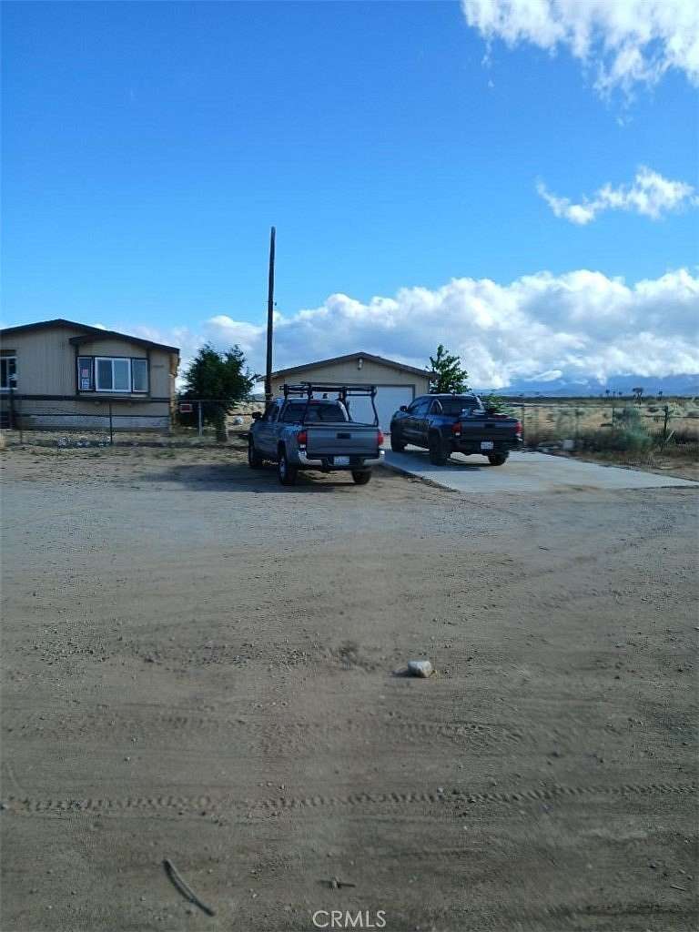 5 Acres of Land with Home for Lease in Victorville, California