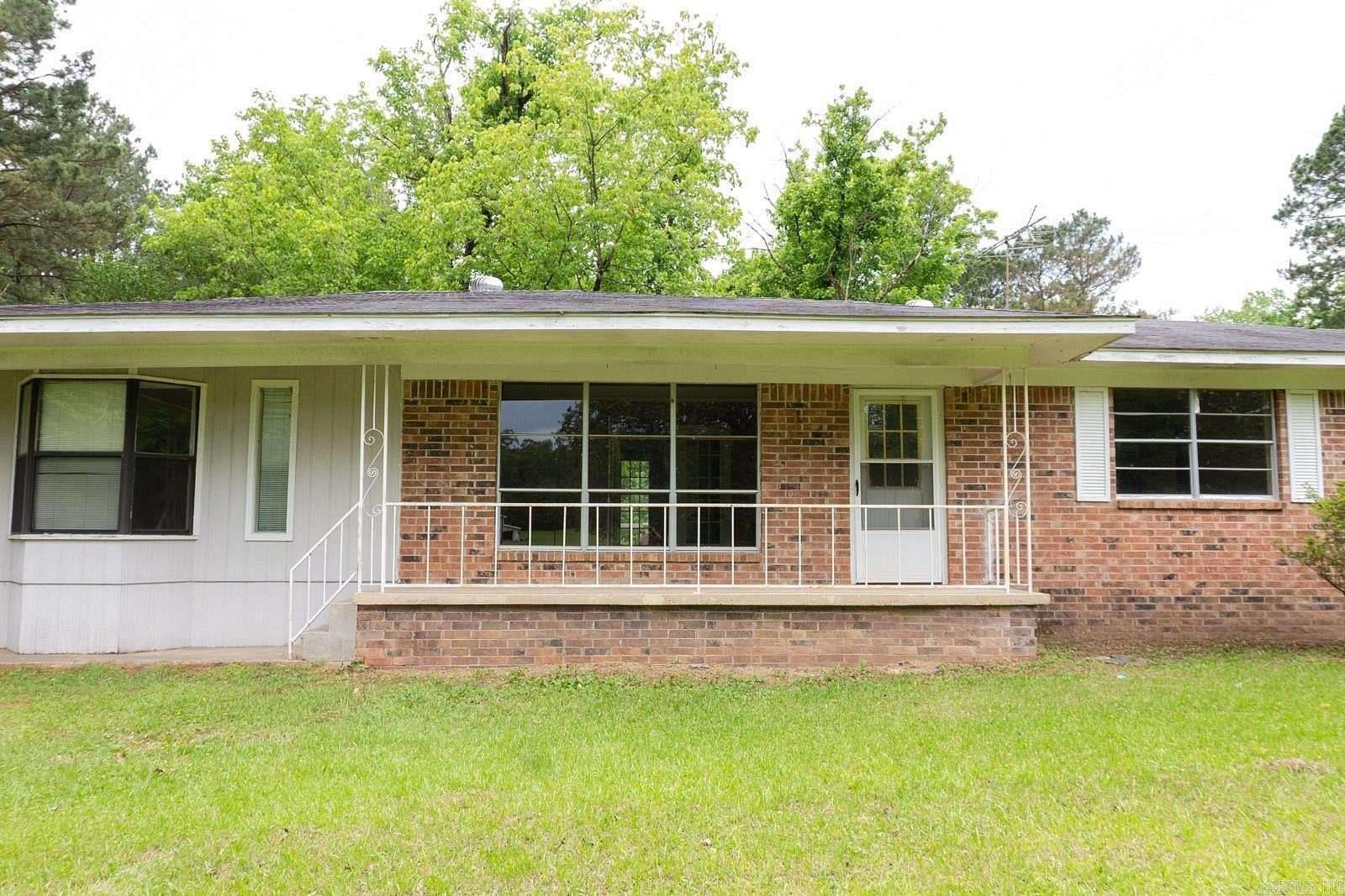 3 Acres of Land with Home for Sale in Arkadelphia, Arkansas