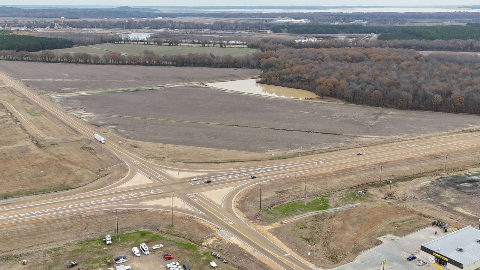 16.4 Acres of Land for Sale in Grenada, Mississippi