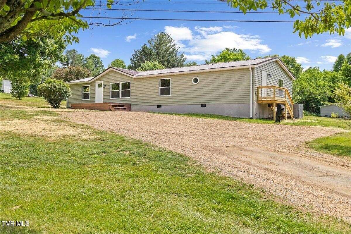 1.58 Acres of Land with Home for Sale in Bristol, Tennessee