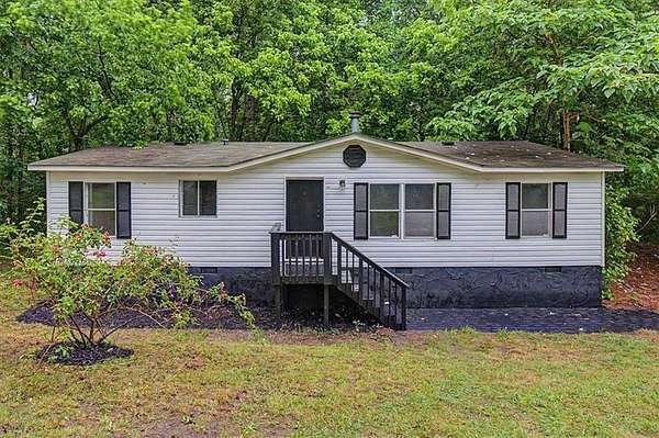 1.5 Acres of Land with Home for Sale in Ranger, Georgia
