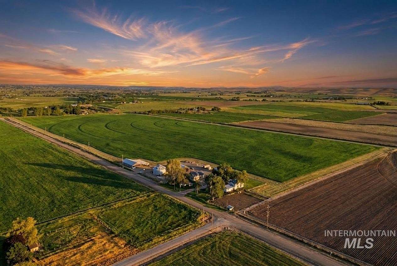 40.6 Acres of Agricultural & Residential Land for Sale in Emmett, Idaho