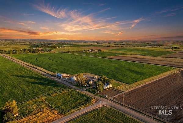 40.6 Acres of Agricultural & Residential Land for Sale in Emmett, Idaho