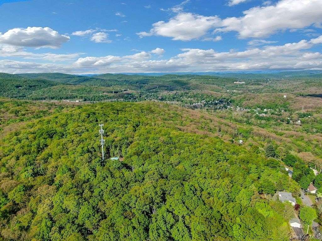 0.15 Acres of Land for Sale in Sloatsburg, New York