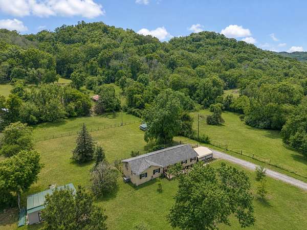 7.77 Acres of Land with Home for Sale in Nashville, Tennessee
