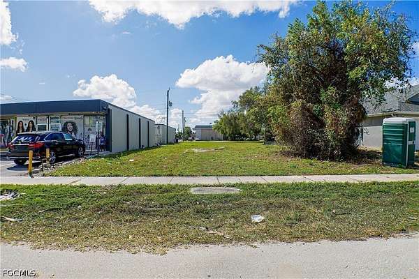 0.15 Acres of Mixed-Use Land for Sale in Fort Myers, Florida