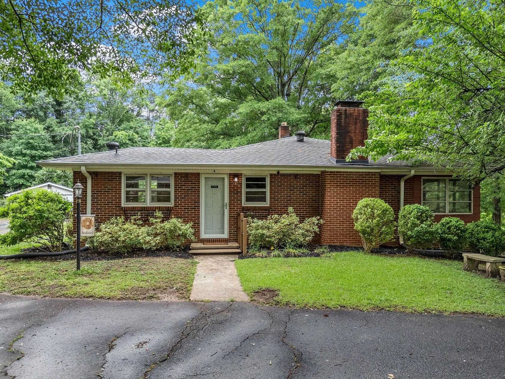 3 Acres of Land with Home for Sale in Spartanburg, South Carolina