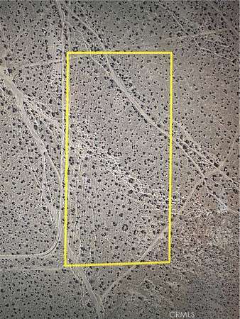 5 Acres of Recreational Land for Sale in El Mirage, California