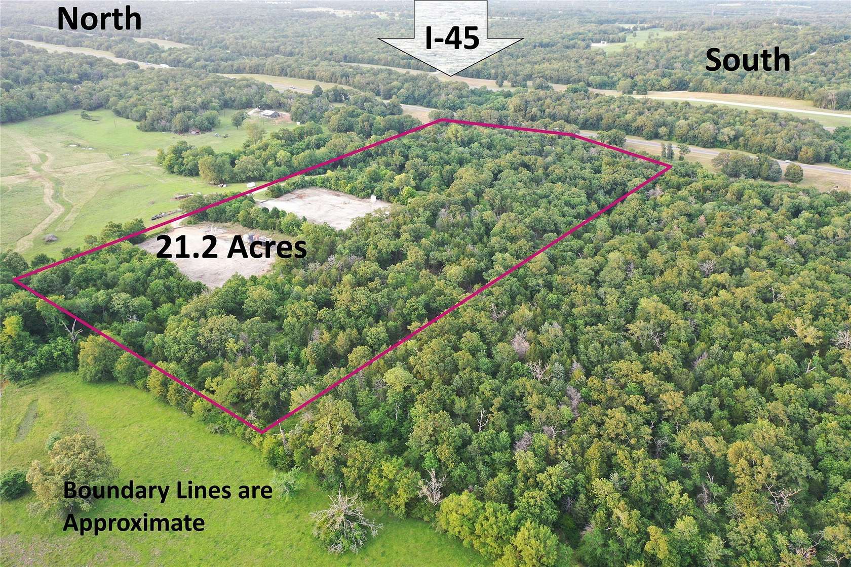 21.2 Acres of Recreational Land for Sale in Fairfield, Texas