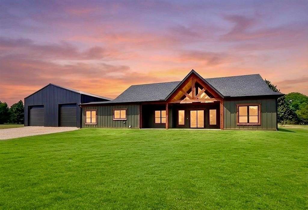 3.54 Acres of Land with Home for Sale in Pottsboro, Texas