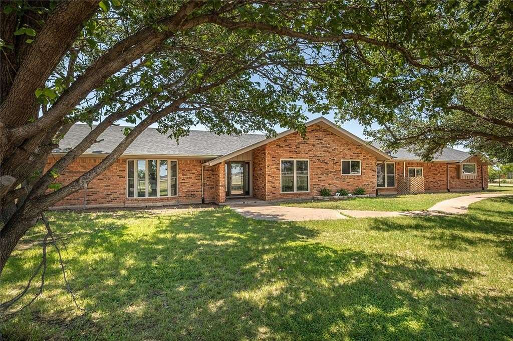 10 Acres of Recreational Land with Home for Sale in Abilene, Texas