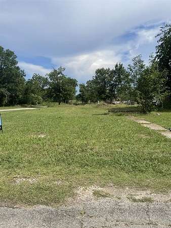 0.14 Acres of Residential Land for Sale in Corsicana, Texas