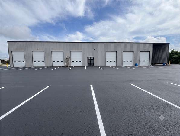 2.57 Acres of Improved Mixed-Use Land for Sale in Rogers, Arkansas