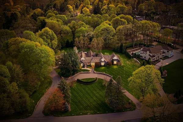 1.6 Acres of Land with Home for Sale in Bloomfield Hills, Michigan