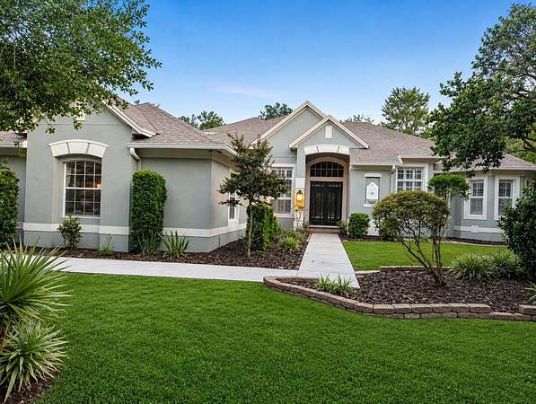 5.2 Acres of Land with Home for Sale in Geneva, Florida