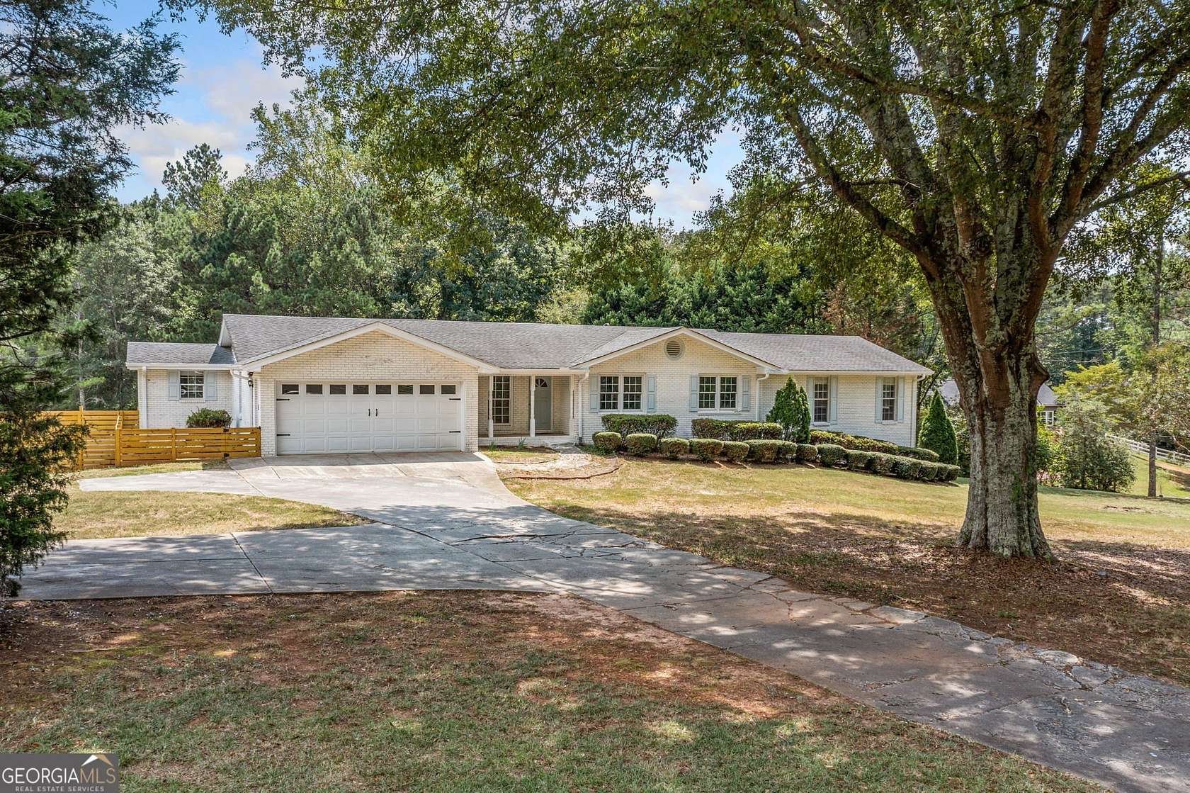 2.2 Acres of Land with Home for Sale in Alpharetta, Georgia