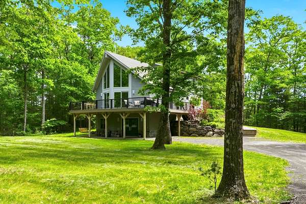 1.5 Acres of Land with Home for Sale in Palenville, New York