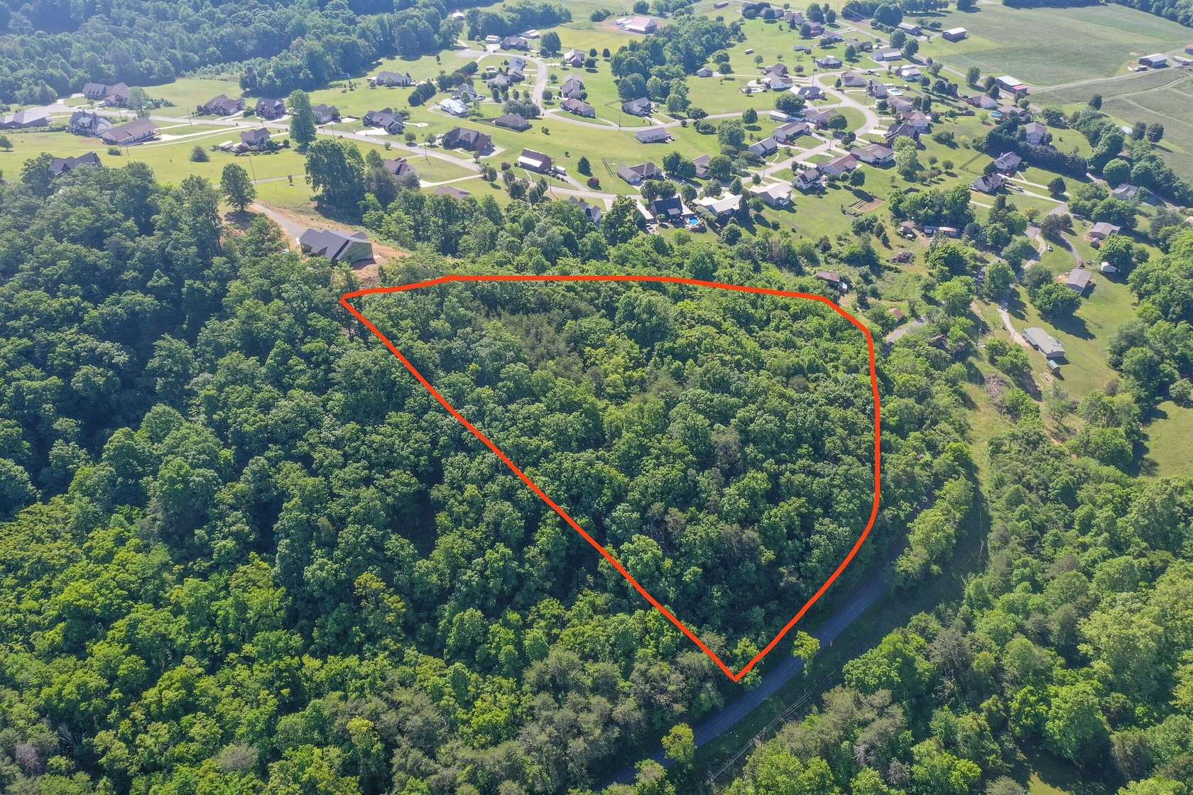 5 Acres of Residential Land for Sale in Talbott, Tennessee