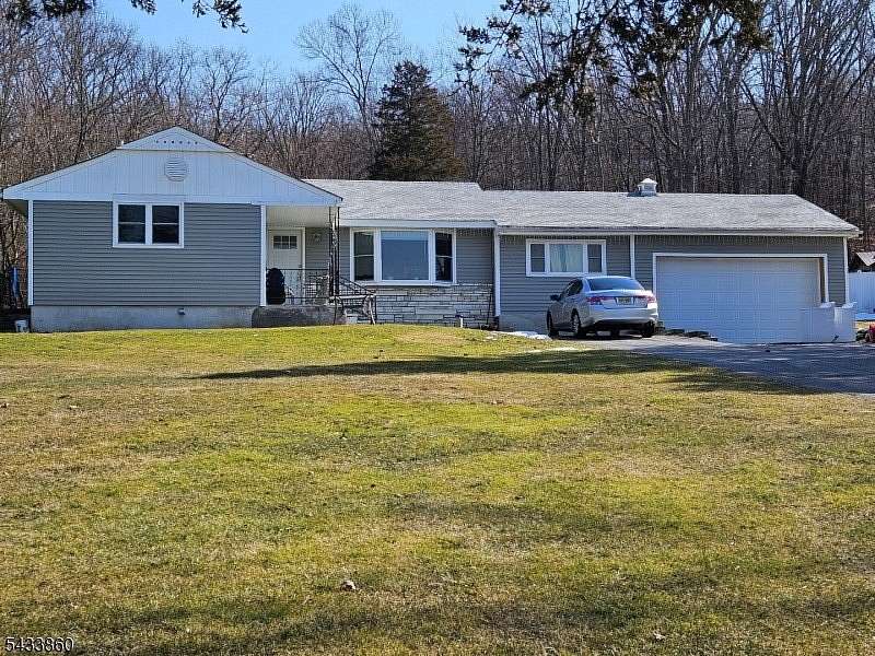 1.58 Acres of Mixed-Use Land for Lease in Vernon Township, New Jersey