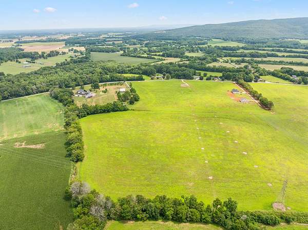 2.6 Acres of Residential Land for Sale in Decherd, Tennessee