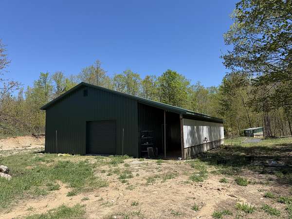 10 Acres of Land for Sale in Vanderbilt, Michigan