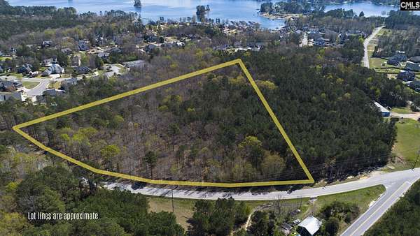18 Acres of Land for Sale in Gilbert, South Carolina