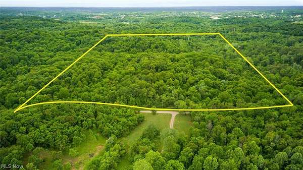 46.7 Acres of Recreational & Residential Land for Sale in Zanesville, Ohio