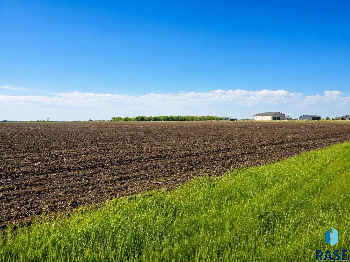 12 Acres of Land for Sale in Harrisburg, South Dakota