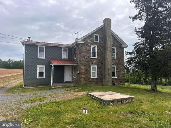 Land with Home for Lease in Fleetwood, Pennsylvania
