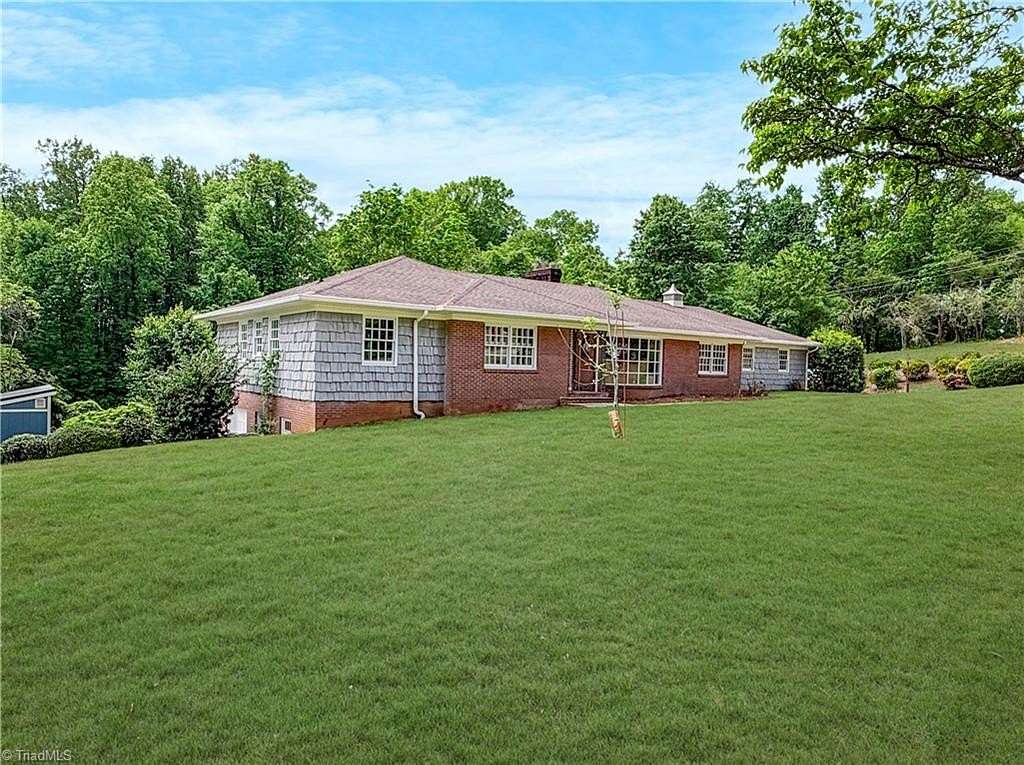 1.58 Acres of Land with Home for Sale in Wilkesboro, North Carolina