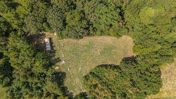 33 Acres of Recreational & Residential Land for Sale in Paragould, Arkansas
