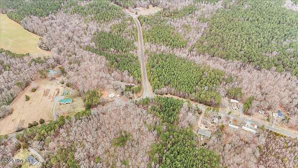 9 Acres of Residential Land for Sale in Goldston, North Carolina