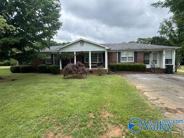 2.78 Acres of Land with Home for Lease in Madison, Alabama