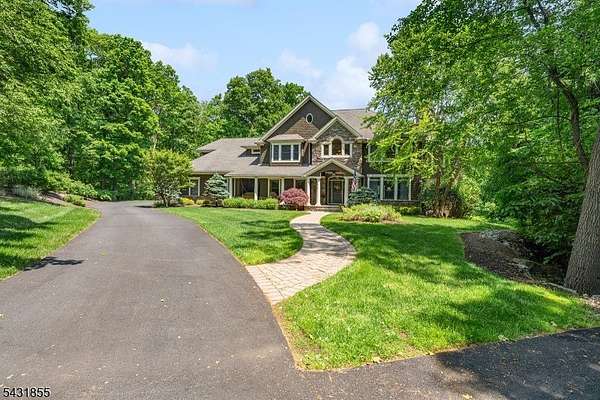 3 Acres of Land with Home for Sale in Kinnelon, New Jersey
