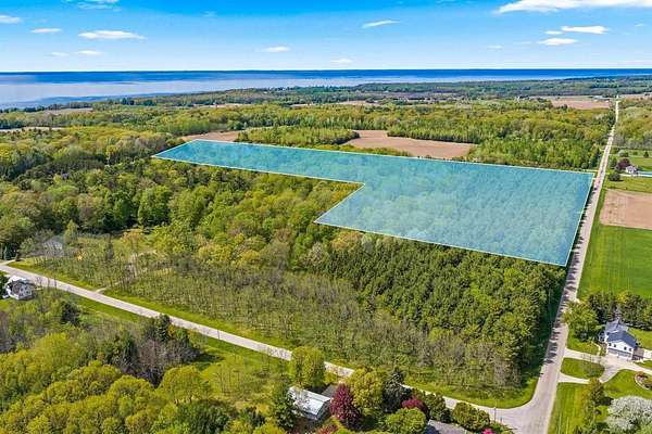 14 Acres of Land for Sale in Luxemburg, Wisconsin