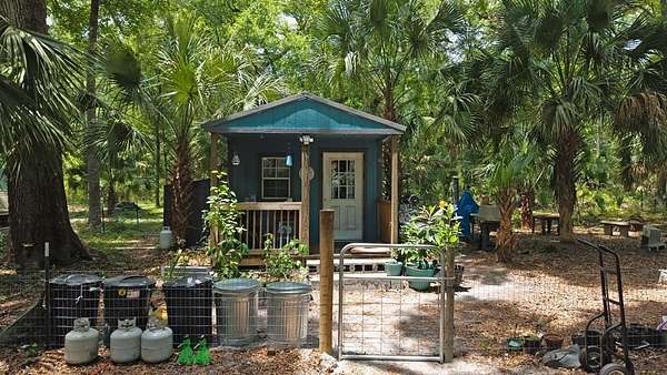 5.29 Acres of Residential Land for Sale in Old Town, Florida