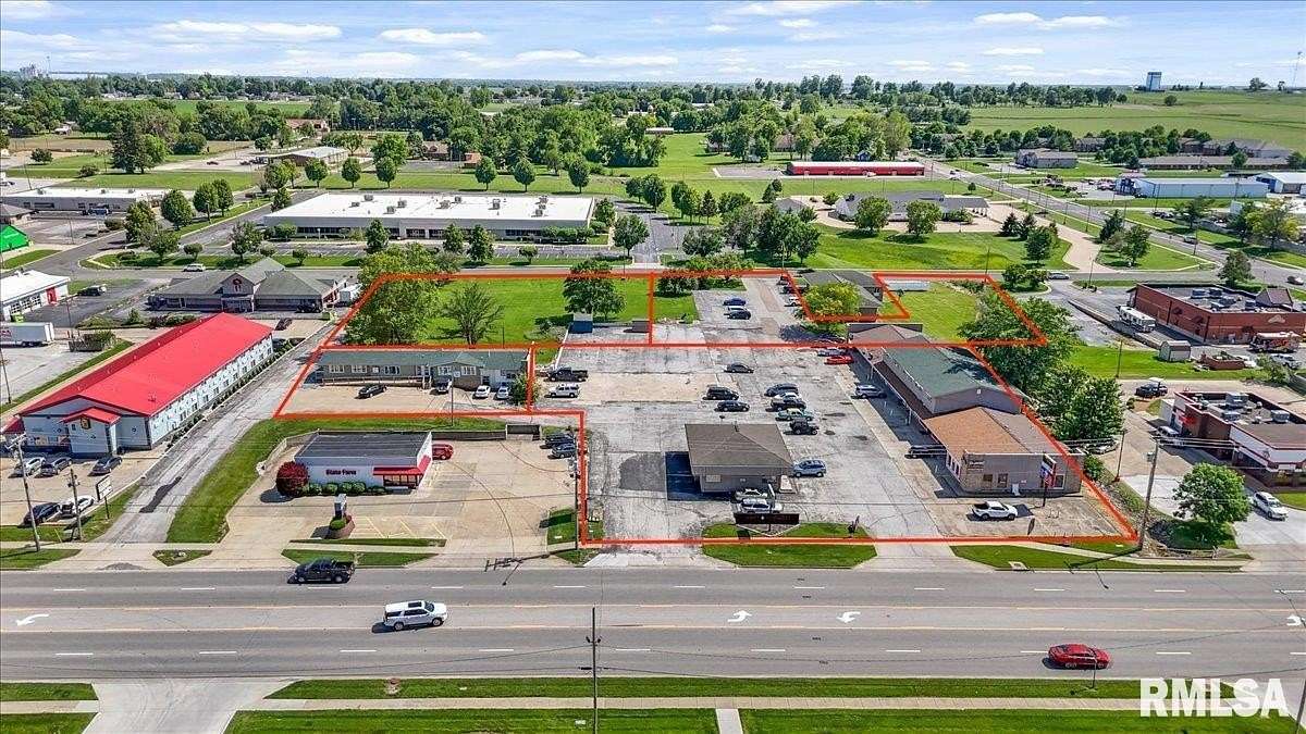 3.47 Acres of Mixed-Use Land for Sale in Jacksonville, Illinois