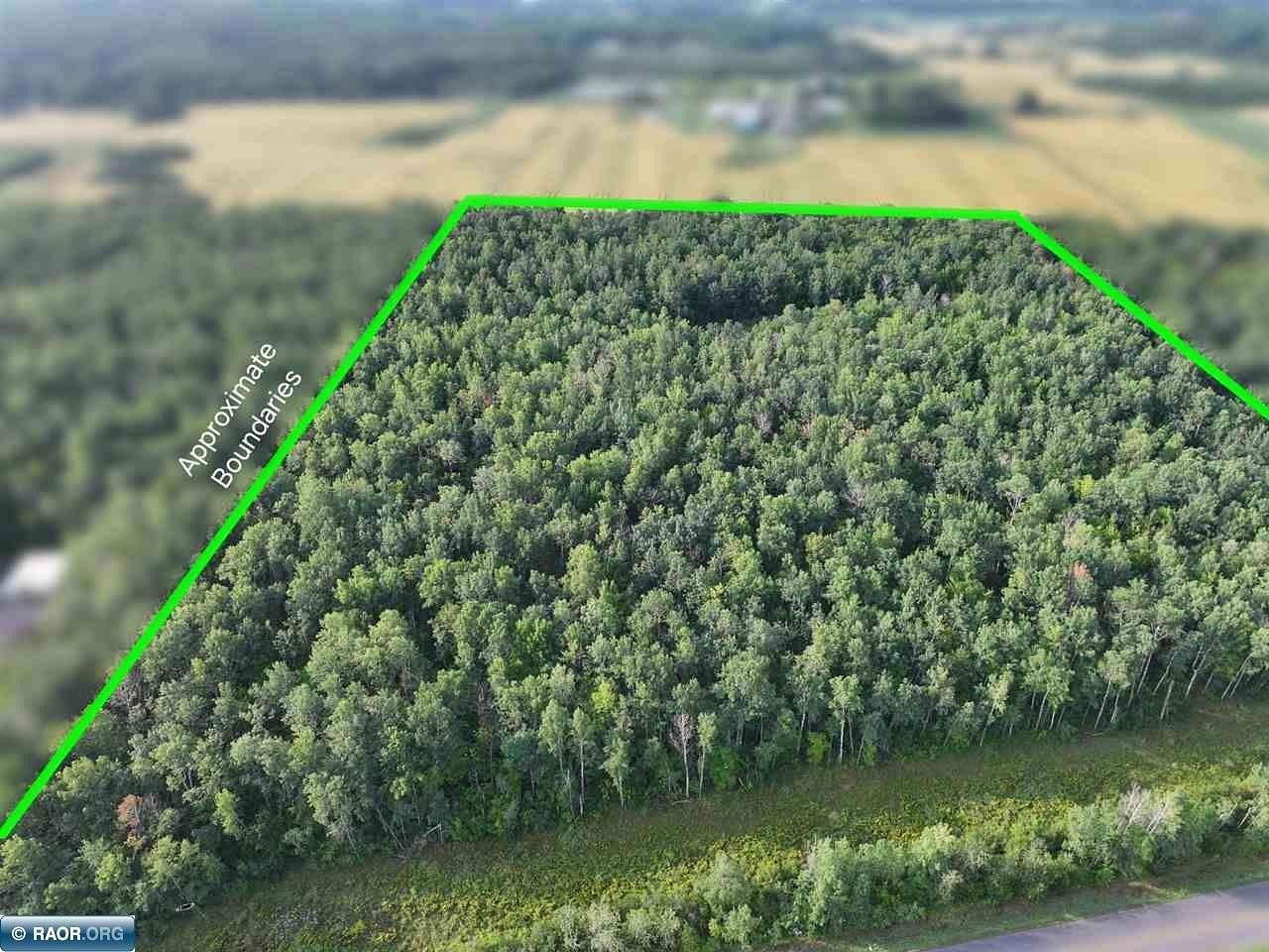 17 Acres of Commercial Land for Sale in Hibbing, Minnesota