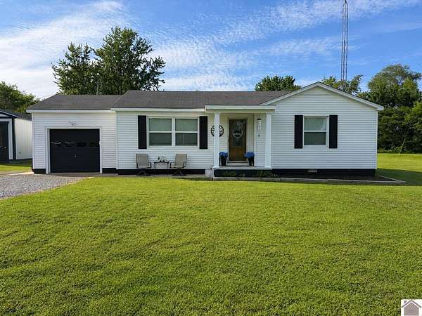 8.37 Acres of Land with Home for Sale in Wingo, Kentucky