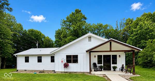 2 Acres of Land with Home for Sale in Monrovia, Indiana