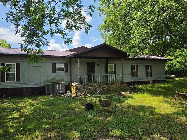 53.2 Acres of Land with Home for Sale in Weleetka, Oklahoma